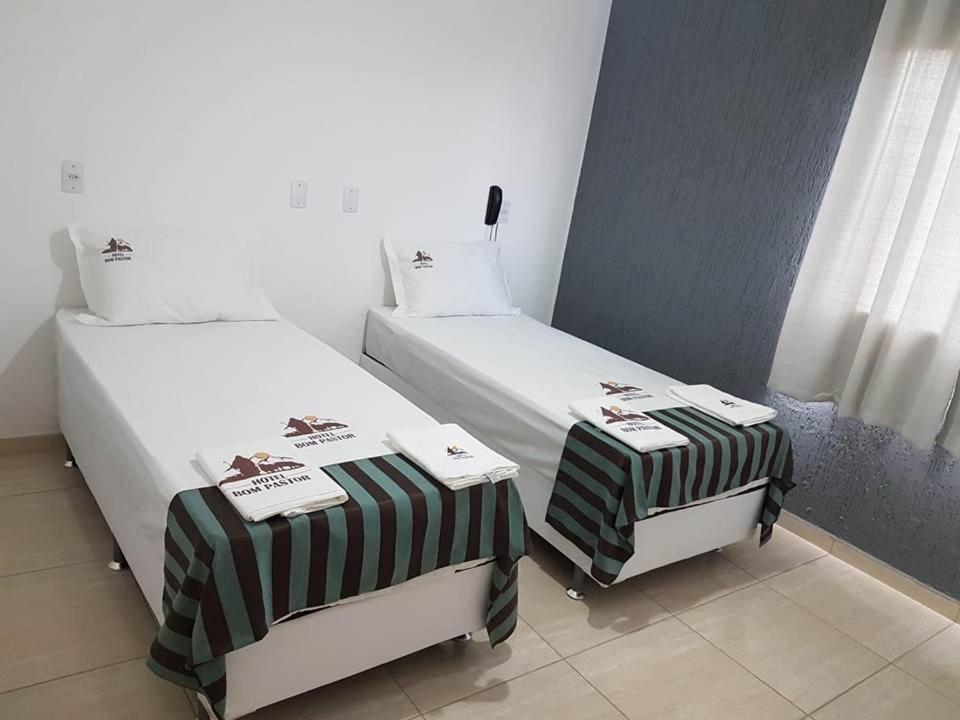 Hotel Bom Pastor Paripiranga エクステリア 写真